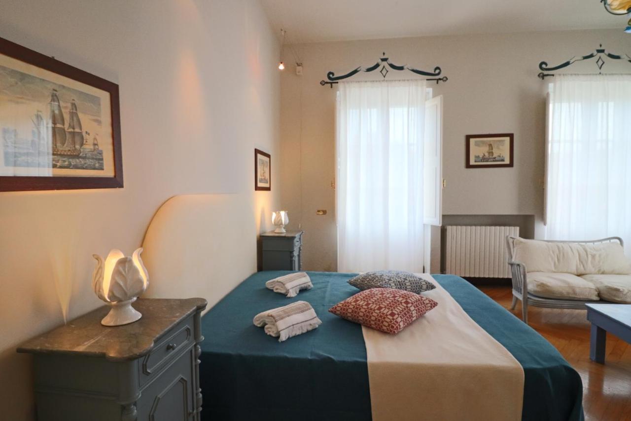 Bed and Breakfast Relais Delle Rose Lecce Exterior foto