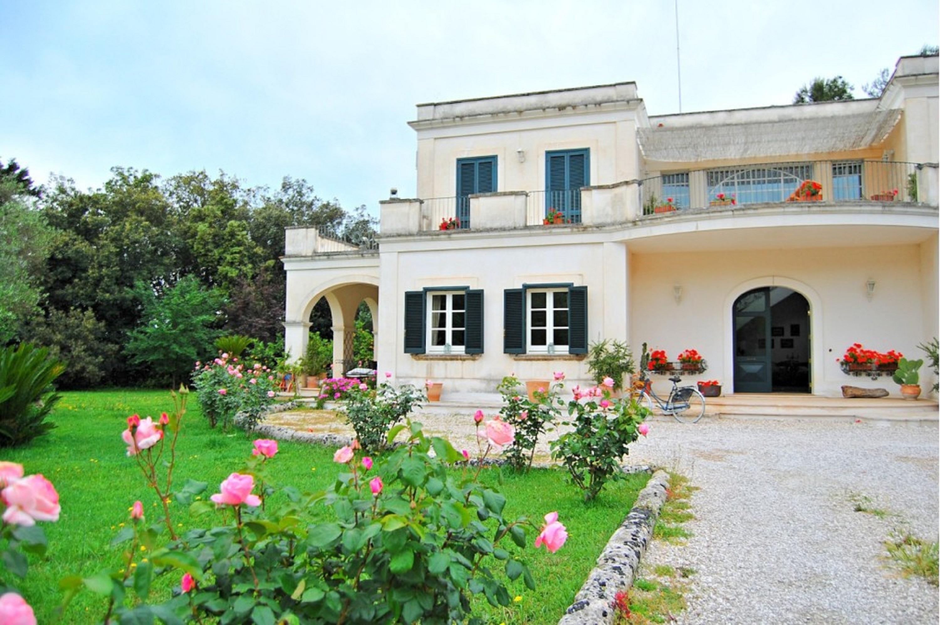 Bed and Breakfast Relais Delle Rose Lecce Exterior foto